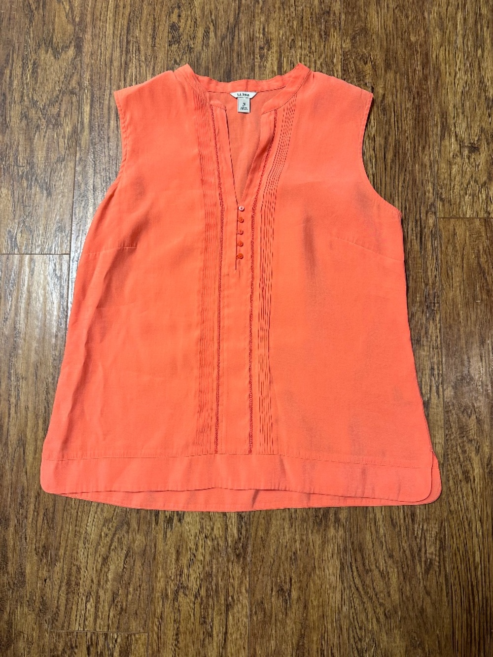 L.L. Bean Women's Sleeveless Blouse Peach Orange Size Medium